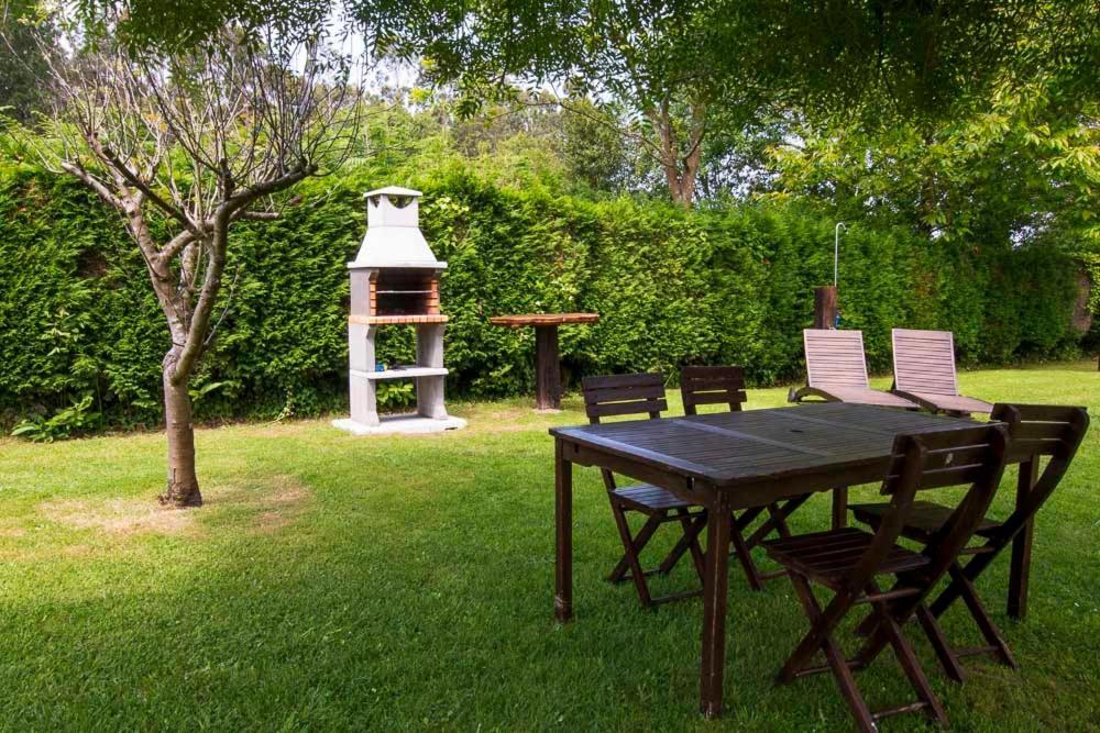 Apartamentos El Cueto Oviñana Kültér fotó