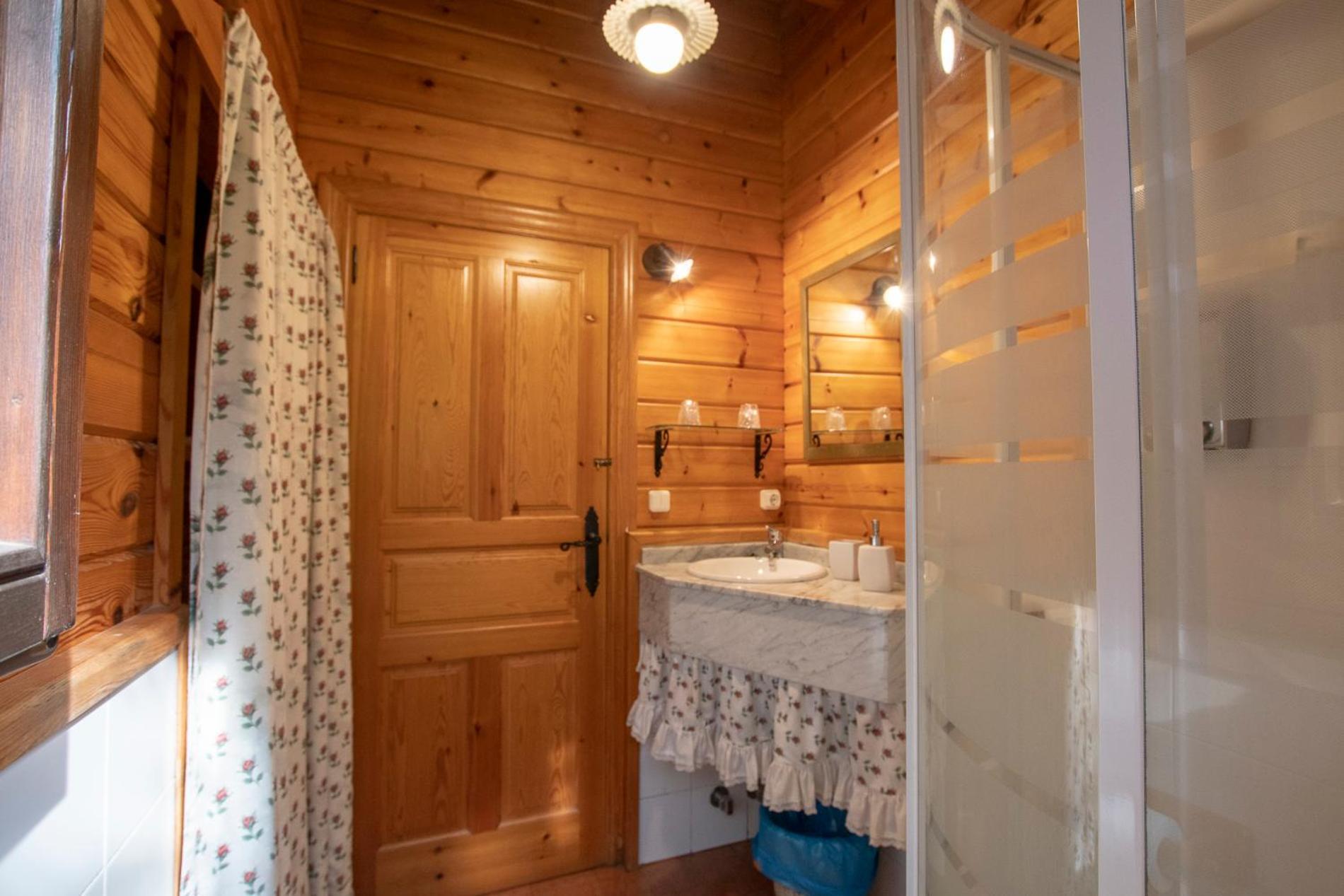 Apartamentos El Cueto Oviñana Kültér fotó