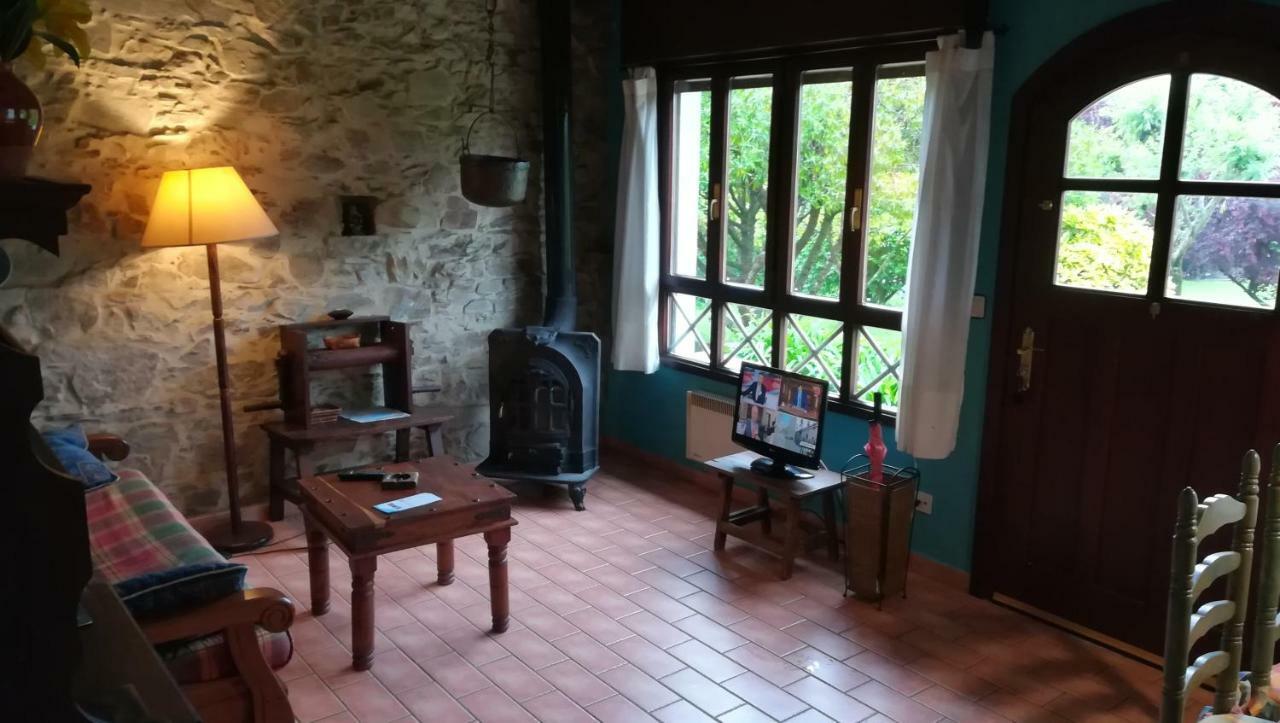 Apartamentos El Cueto Oviñana Kültér fotó
